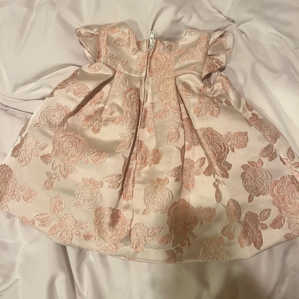 Dress - Picture 2 of 3